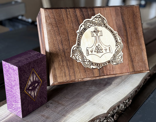 Handcrafted Walnut Hardwood Keepsake Box with Inlaid Bronze Hinges